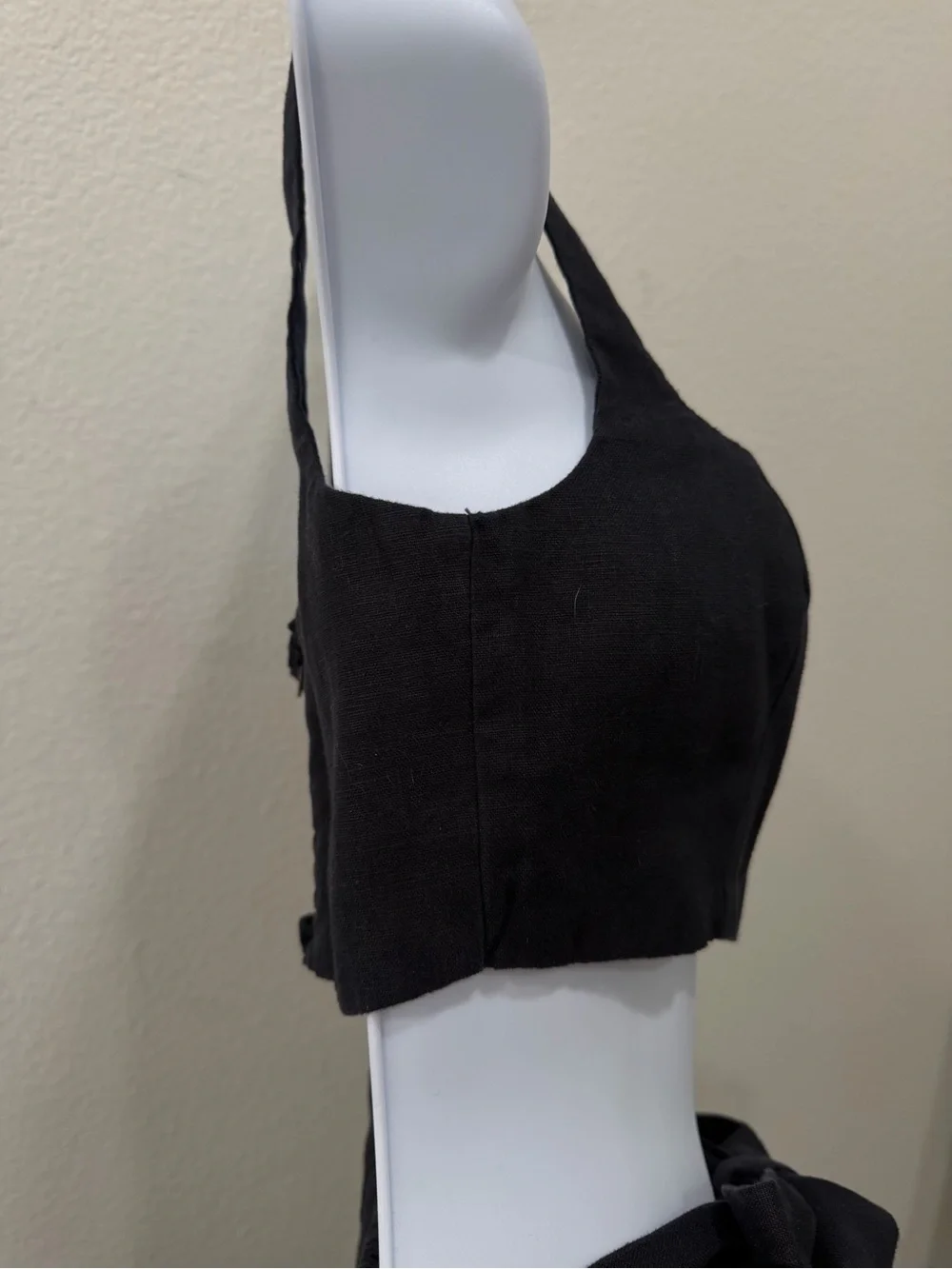 REFORMATION- Black Two-Piece Skirt & Crop Top Set/ linen fabric